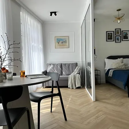 Zeromskiego W Centrum Goldapi Samodzielne Wejscie Gołdap